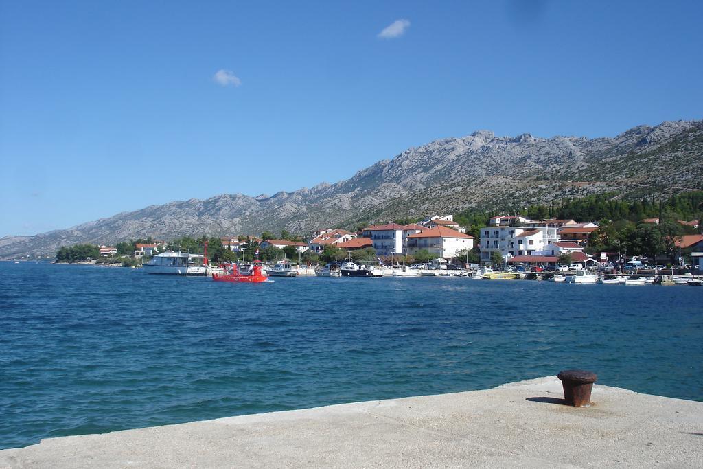 Apartments Cico Starigrad Exterior photo