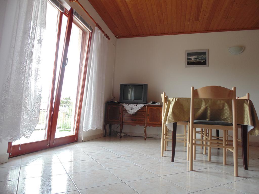 Apartments Cico Starigrad Exterior photo