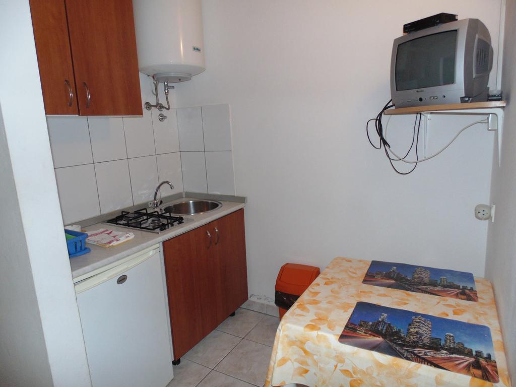 Apartments Cico Starigrad Exterior photo